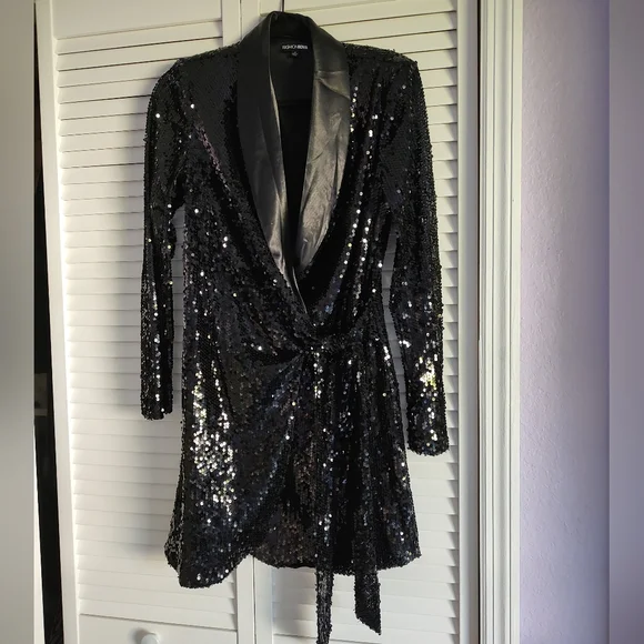 Fashion Nova Sequin Tuxedo Style Wrap Dress - Picture 3 of 6